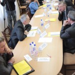 Часть депутатов Думы Серова ушли с заседания в знак протеста (ВИДЕО)