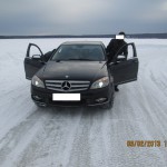 Полицейские Серова борются с автогонками на льду Киселевского водохранилища