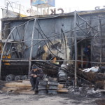 В Серове сгорел склад Шинного центра. Огнем повреждено 12 автомобилей на платной стоянке рядом