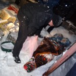 Тело девушки было обнаружено жителем поселка Энергетиков, который отправился выносить мусор. Фото: полиция Серова.