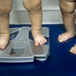 Люди, страдающие ожирением с детского возраста, подвержены раннему развитию ишемической болезни сердца, инфаркта миокарда, бесплодия и пр. Фото: с сайта www.nbolg.msk.ru.