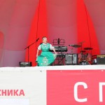 Екатерина Миленьева, бывший железнодорожник, возраст 80 лет. Выступила с танцем. Фото: Константин Бобылев, "Глобус".