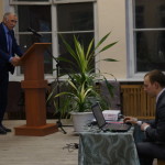 Секретарь местного отделения партии "Единая Россия" Александр Якимов рассказал однопартийцам о резукльтатах своей командировки в Москву. 