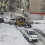 По словам Андрея Царегородцева, в общей сложности на очистку тротуаров города брошены услилия 6