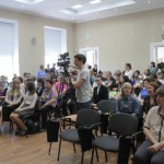 Зал был заполнен до отказа. Фото: Константин Бобылев, "Глобус".