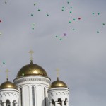Сотни шаров разукрасили небо. Фото: Константин Бобылев, "Глобус".